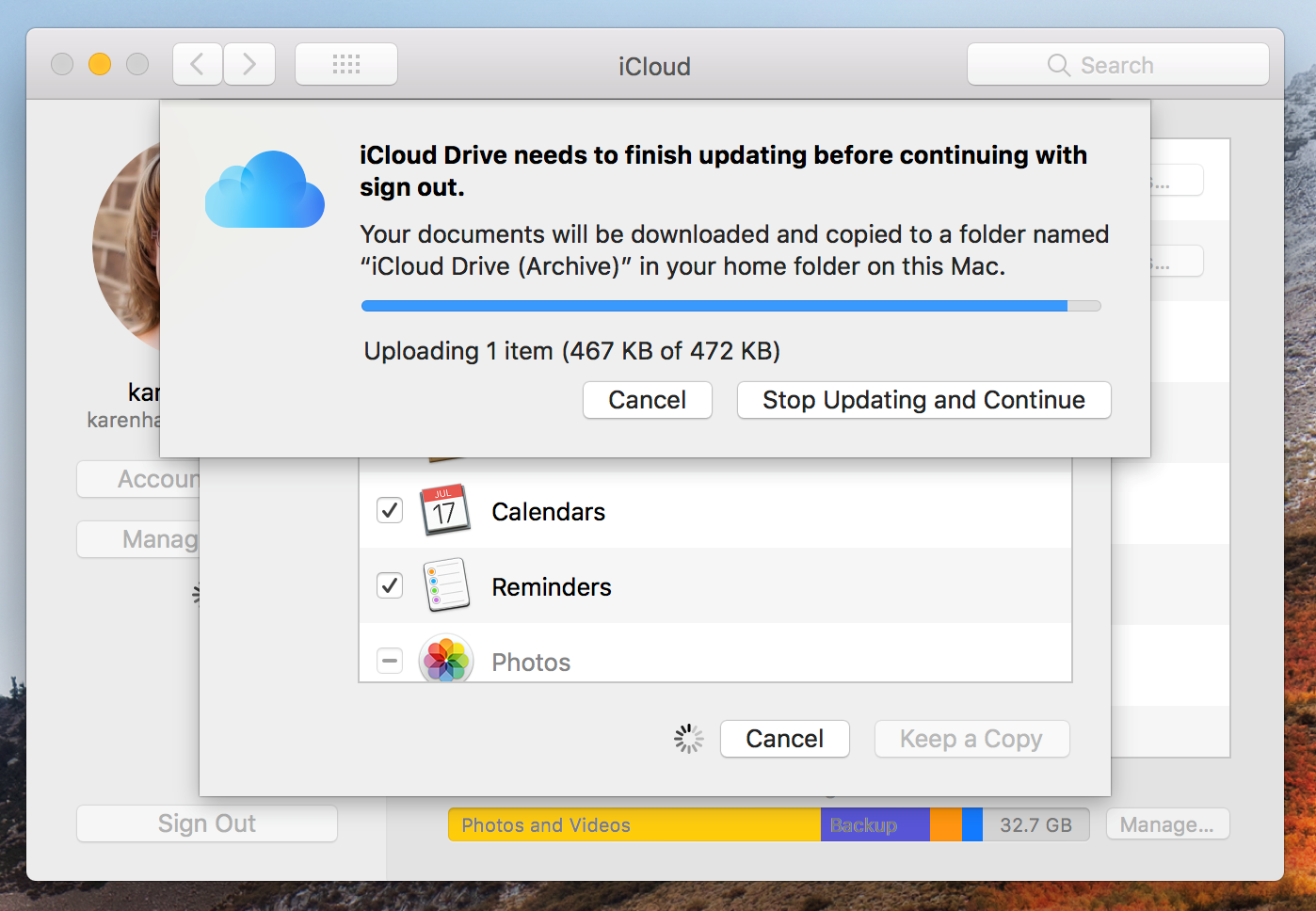 iCloud update before sign out.